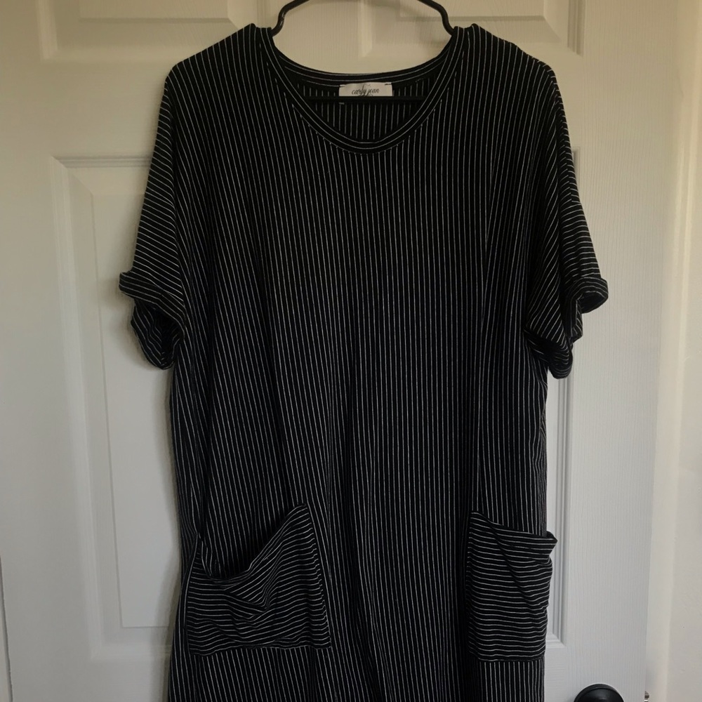 Carly Jean T shirt dress with pockets